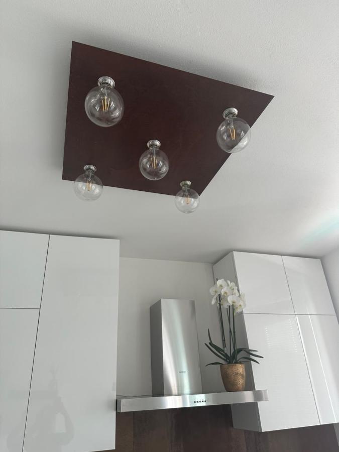 Holiday House Al Porto View Lake 페스키에라델가르다 외부 사진